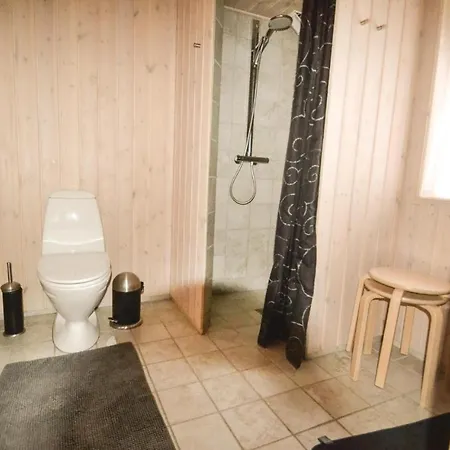 Сasa de vacaciones Four Bedroom Holiday In